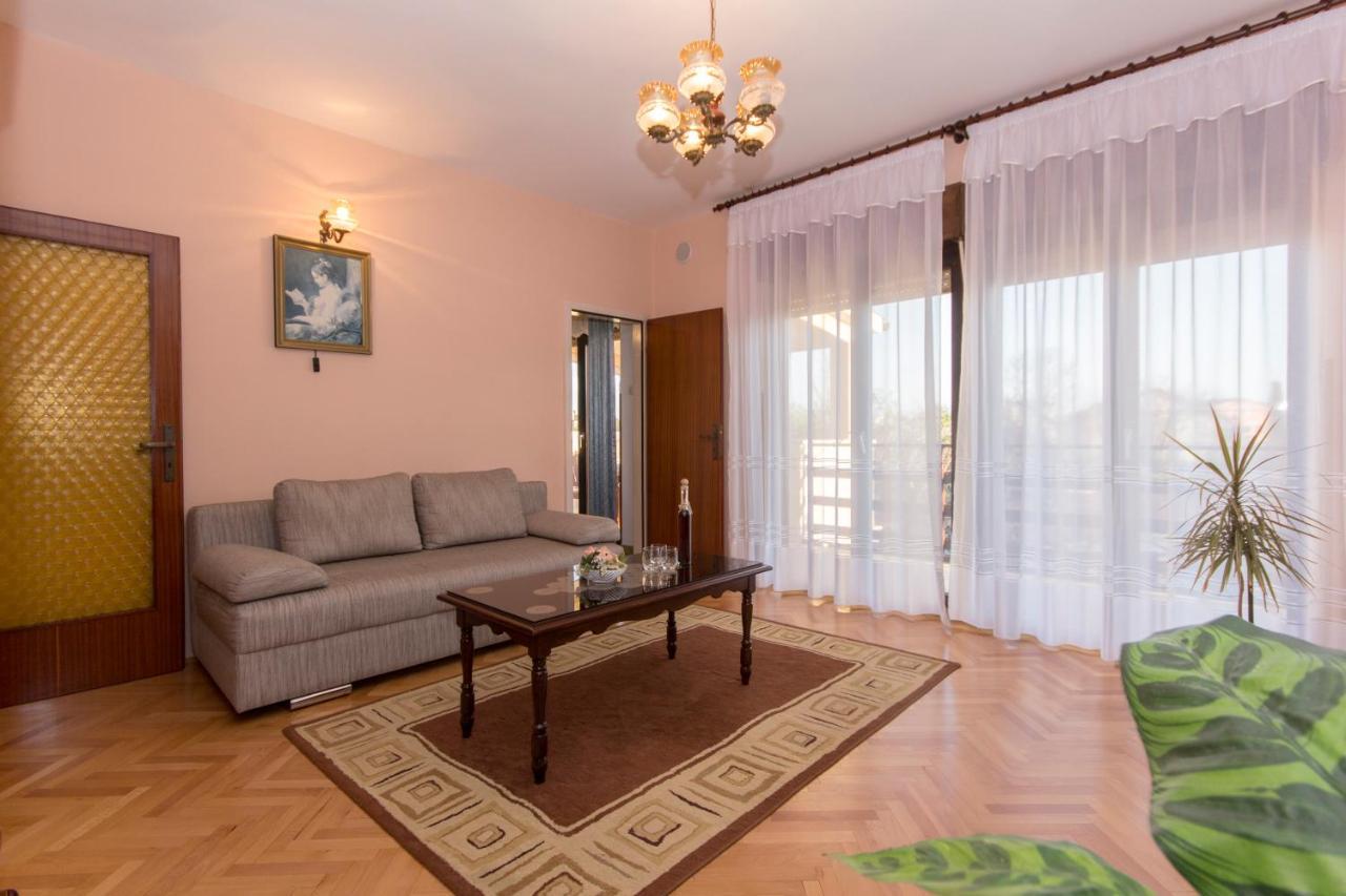 Guest House Ljubica Медулин Екстер'єр фото